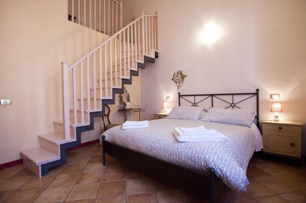 Relais B&B Corte Dei Turchi Longiano Exterior foto